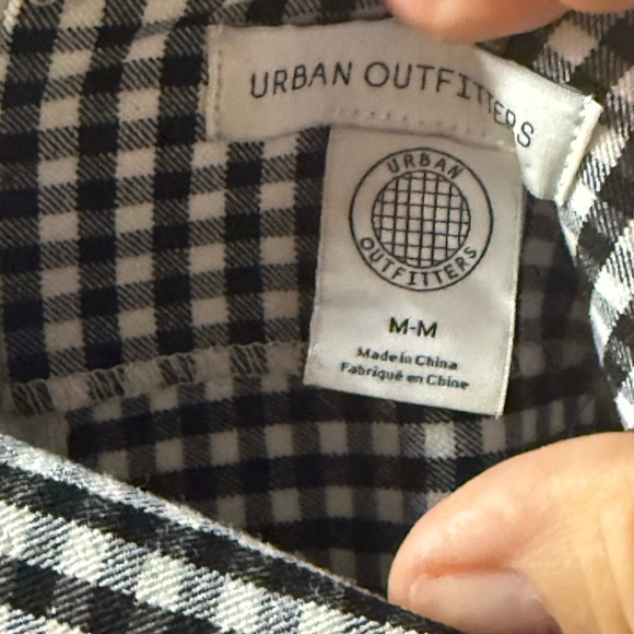 Urban Outfitters Black and White Gingham Mini Skirt - Picture 4 of 5